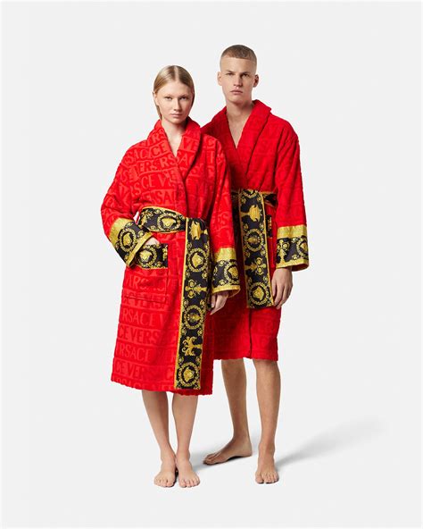 versace bademantel rot